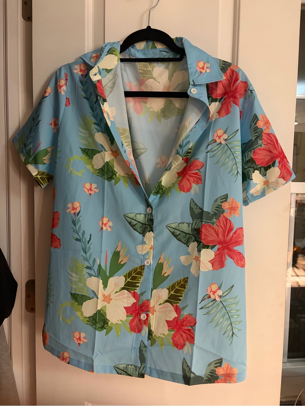 Light Blue Tropical Floral Button-Up Shirt size large women’s from Amazon